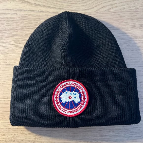Canada Goose Beanie/Artic Toque, Black. Brand New - Picture 1 of 1